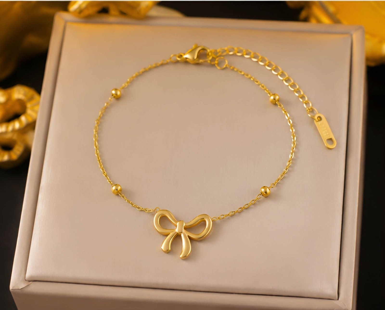 Golden Bow Bracelet - Image 4