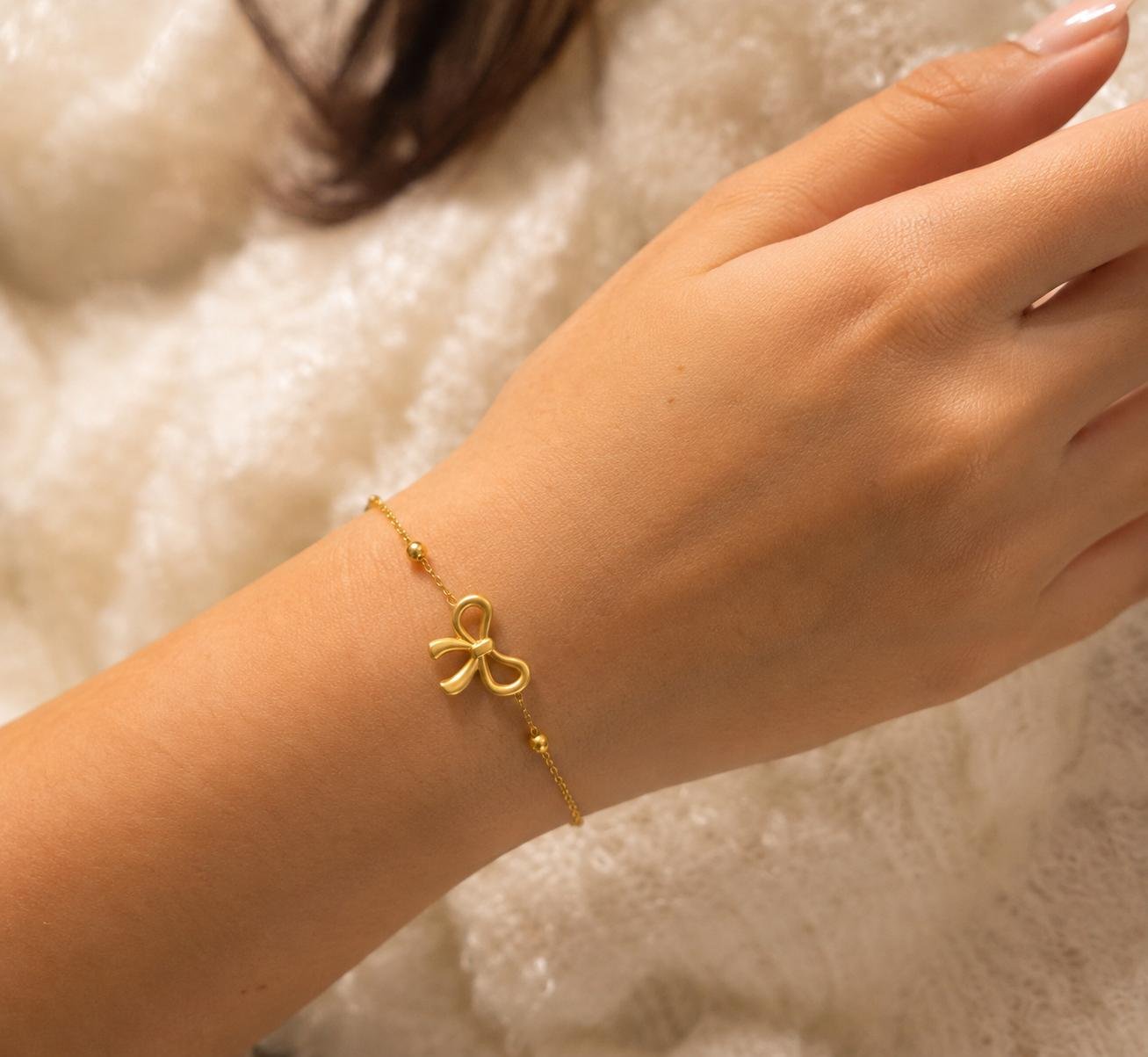 Golden Bow Bracelet - Image 2